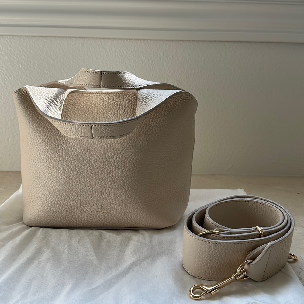 Cuyana Mini System Tote in Ecru with wide strap